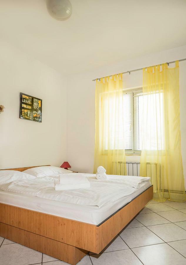 Apartments Tepavac Novi Vinodolski Ngoại thất bức ảnh